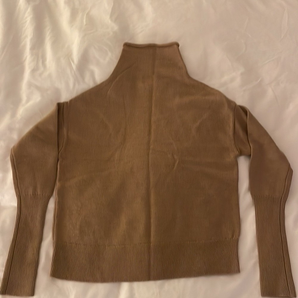 Camel Wilfred Turtleneck Sweater Size Xs - image 2